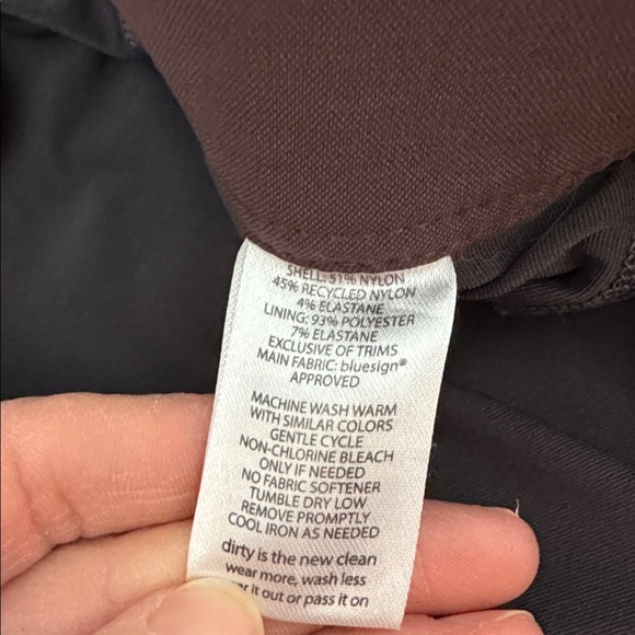 Toad&Co Rover Skort in Raisin - Picture 6 of 7